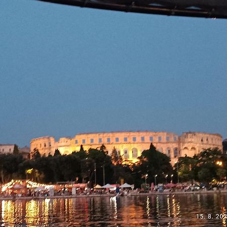 Apartman Diana,Free Parking Πούλα Εξωτερικό φωτογραφία